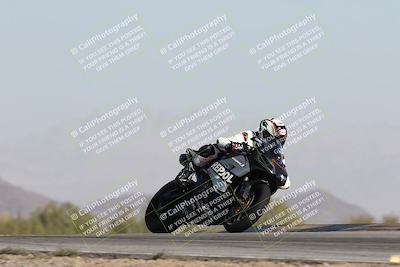 media/Dec-01-2025-Moto Forza (Mon) [[2daa91e15f]]/2-Intermediate Group/Session 2 Turn 9 Entry/